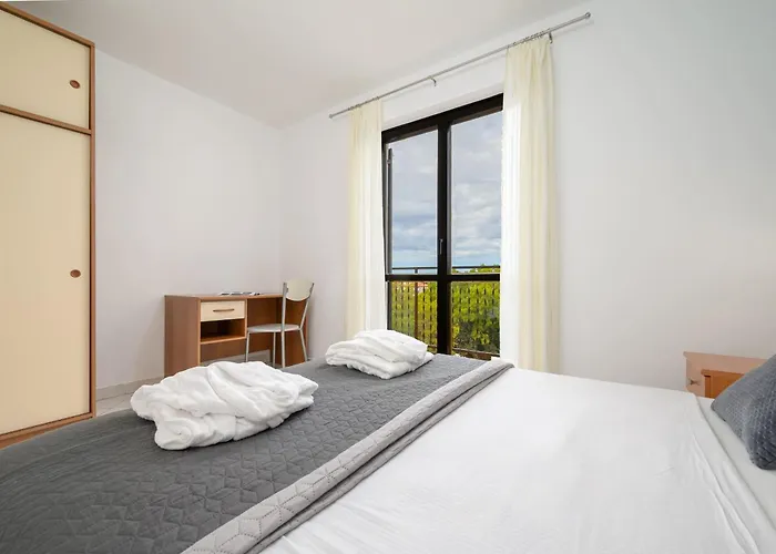 Apartments Silvana 74